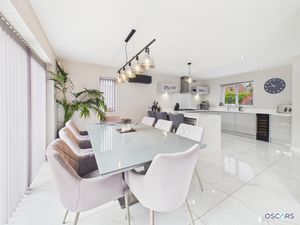 Photo 28- click for photo gallery